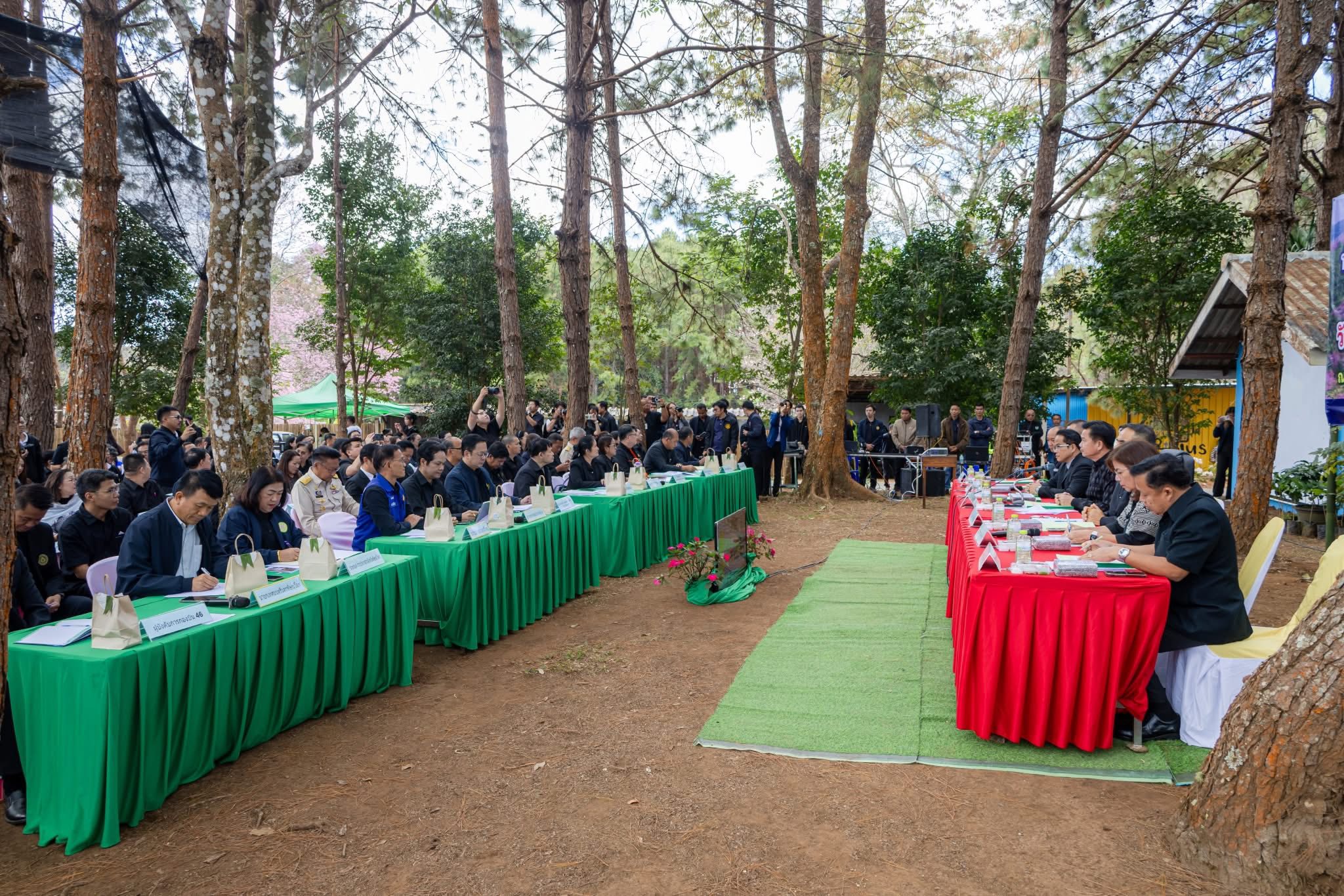 title - ส.ป.ก.พิษณุโลก ร่วมประชุมคณะกรมการจังหวัดนอกสถานที่ ณ ภูหินร่องกล้า บูรณาการขับเคลื่อนงานจังหวัดต้นปี 2569